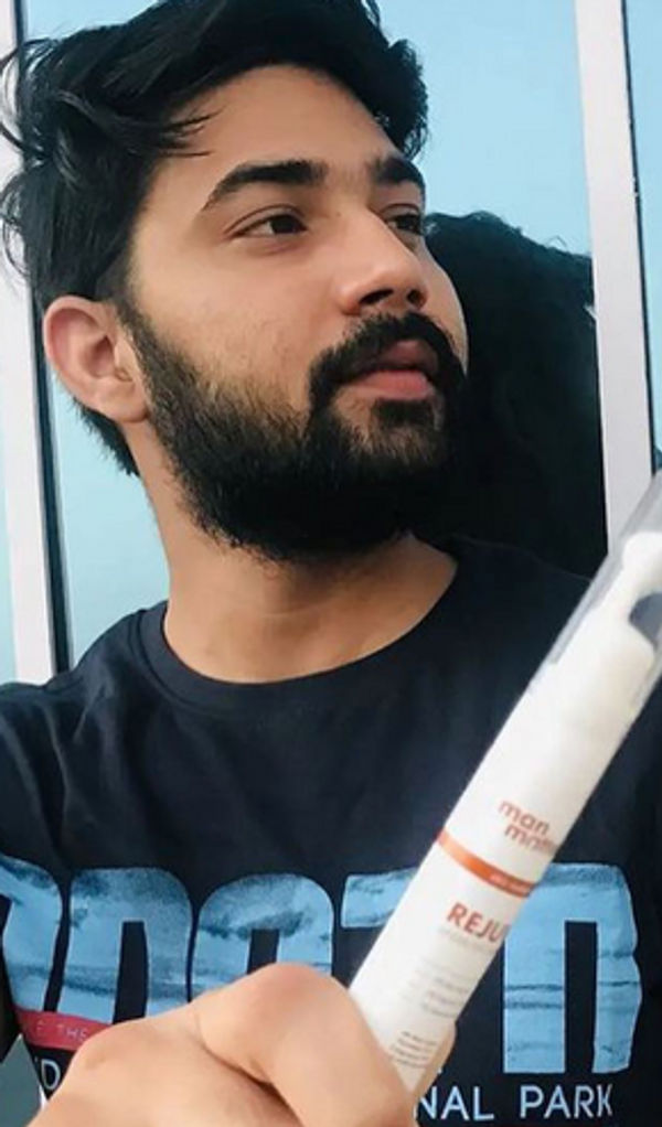 face of the person who gave the review