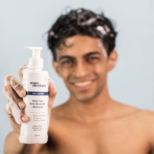 Soothes itchy and dry scalp